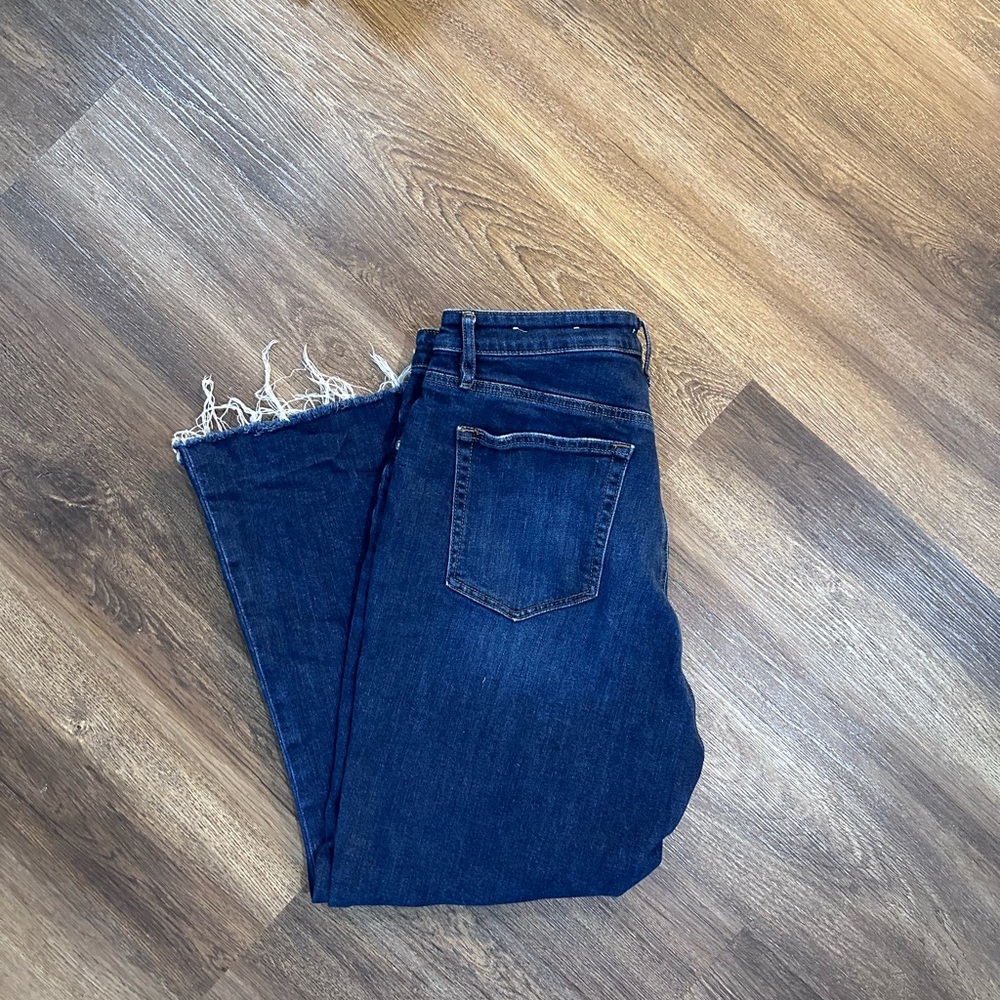 Loft curvy kick crop jeans